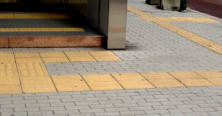 Тактильная плитка ПВХ в Холмске - купить от 719 руб. в ТротуарнаяПлитка