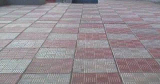 Укладка плитки на улице в Холмске: стоимость работы от 822 руб.